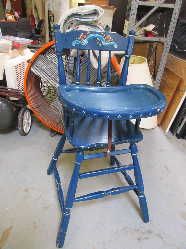 lot 113 image: WOODEN HIGH CHAIR WITH TOLE PAINTING