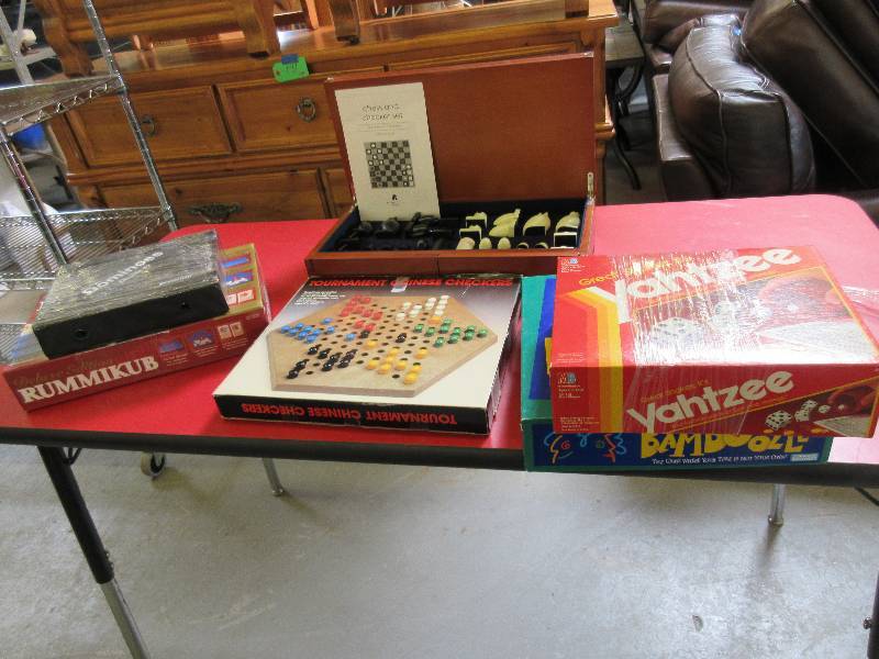 lot 159 image: CLASSIC GAMES