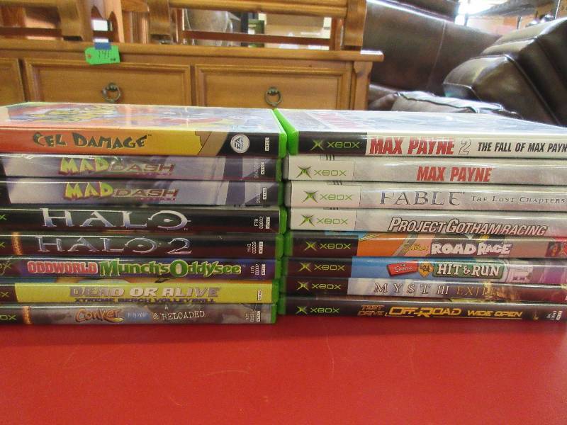 lot 162 image: X BOX GAMES
