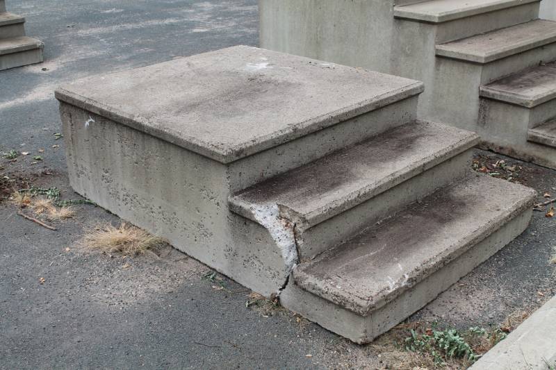 Precast Concrete Steps