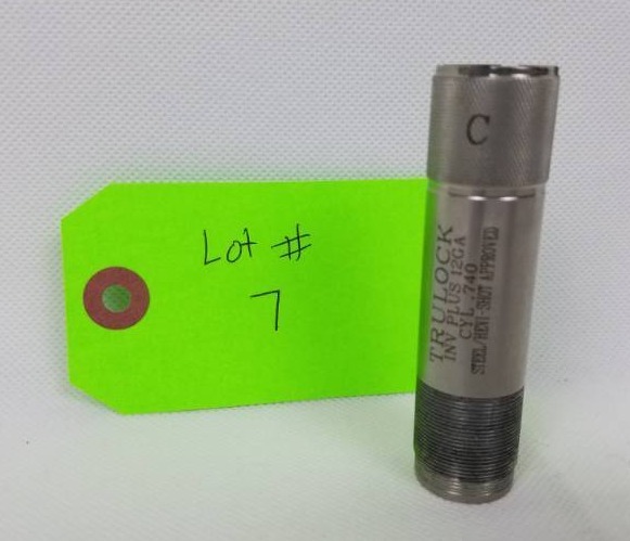 lot 7 image: C TRULOCK INV PLUS 12 gauge Cyl - 740 Steel Hevi Shot Approved Choke Tube