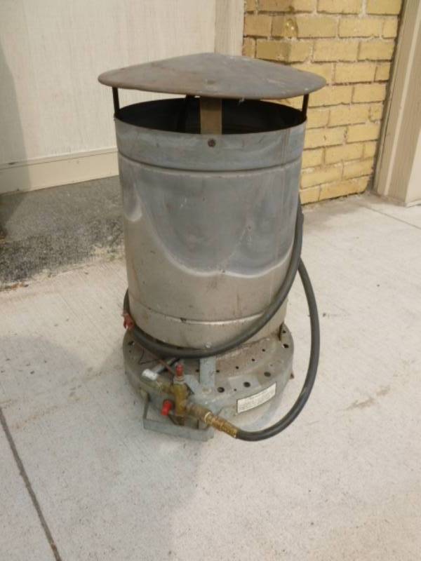 lot 8 image: Construction Heater