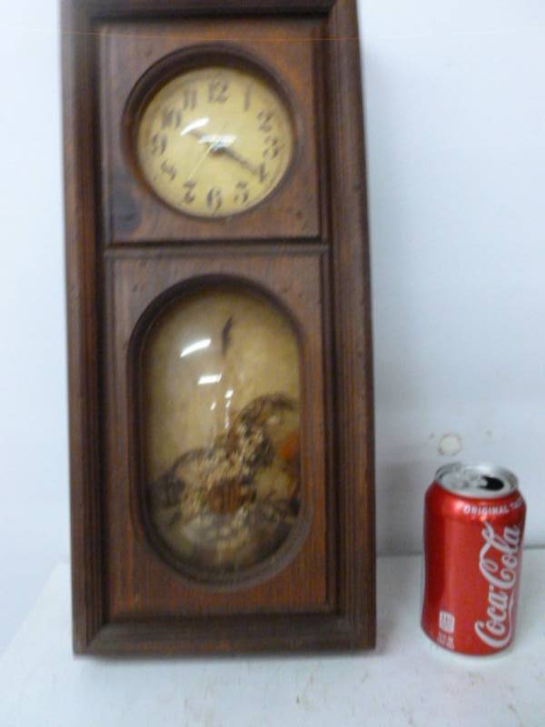 lot 21 image: Wall Clock