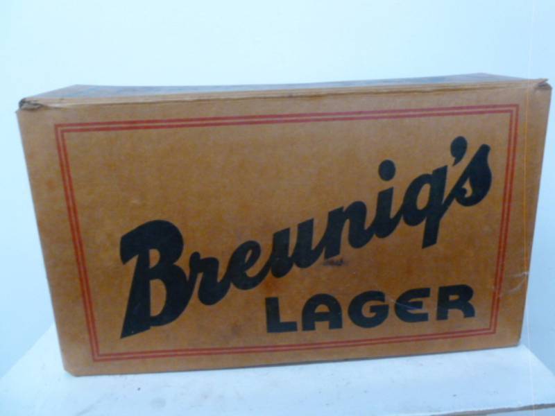 lot 46 image: Vintage Beer Case