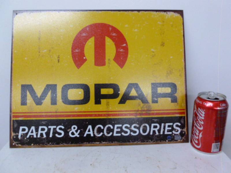 lot 51 image: Sign