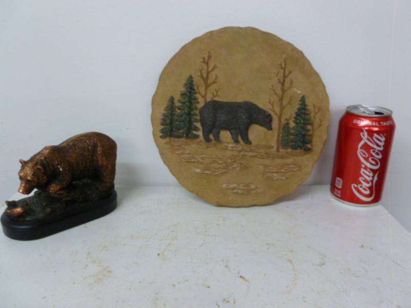 lot 74 image: Home Decor
