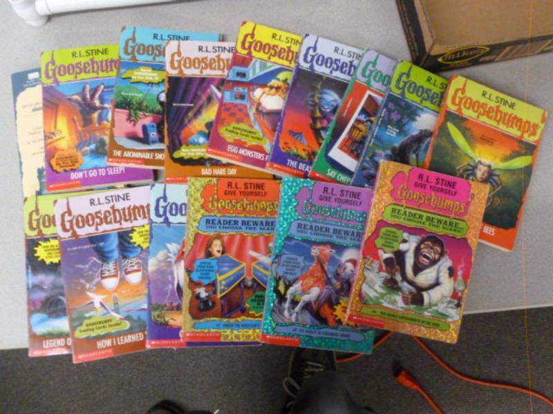 lot 89 image: Collector Books