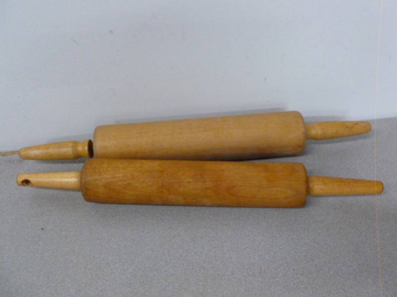 lot 122 image: Vintage Rolling Pins