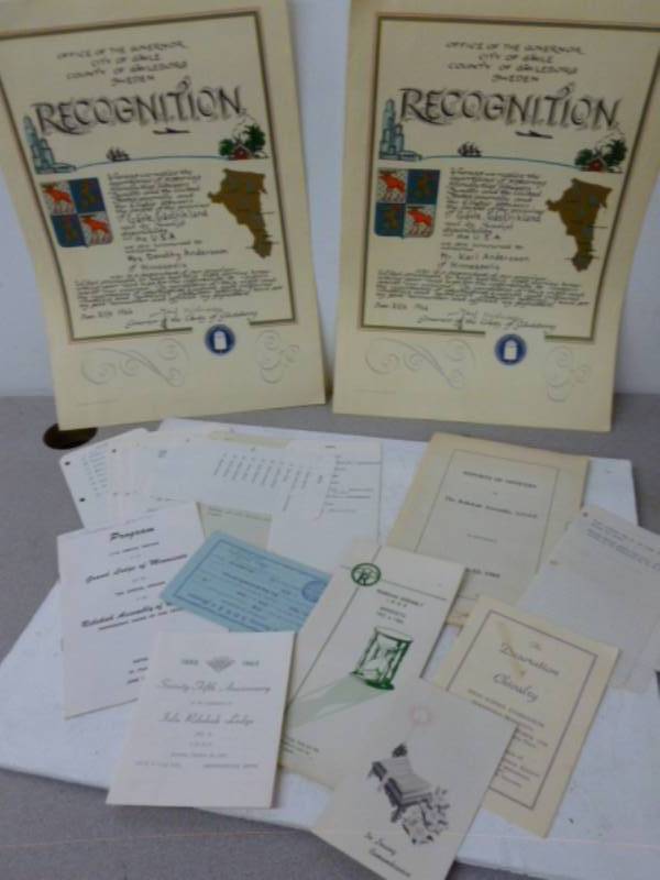 lot 160 image: Vintage Odd Fellows Papers