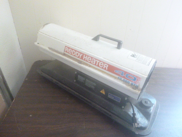 lot 35 image: Reddy Heater 40