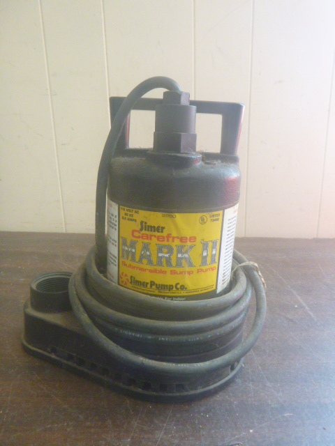 lot 39 image: Simer CareFree Mark II Submersible Sump Pump