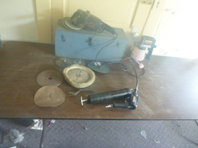 lot 48 image: Craftsman 38 HP 6 SanderPolisher