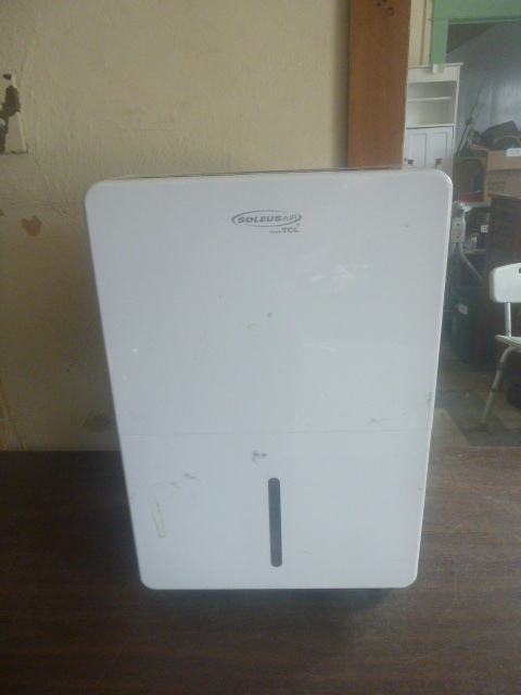 lot 60 image: Soleus Air Dehumidifier