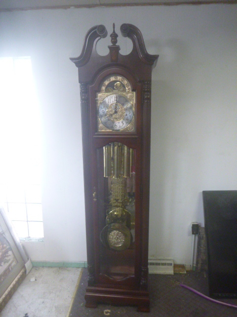 lot 5 image: Howard Miller Grandfather Clock