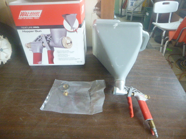 lot 80 image: Wal-Board Tools Hopper Gun