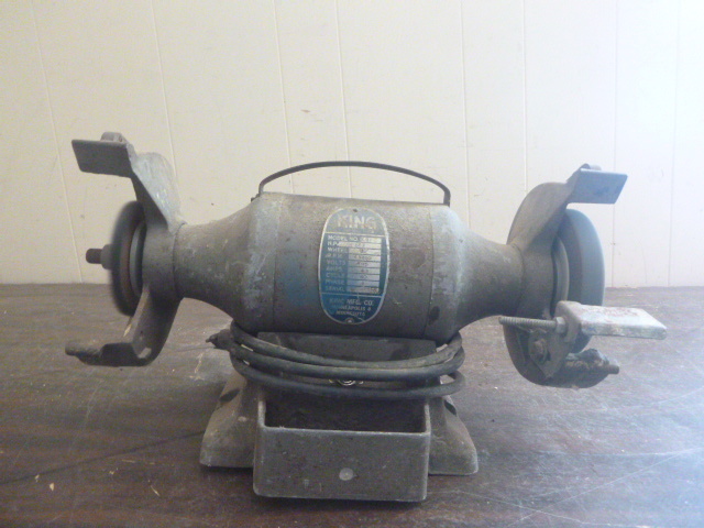 lot 92 image: King Grinder