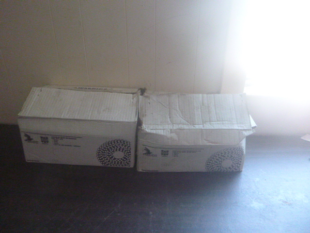 lot 115 image: 2 Boxes of Wire Coil Nails