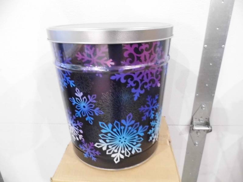 lot 35 image: Lot of 6 New Tins wLids