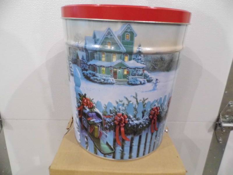lot 38 image: Lot of 6 New Tins wLids