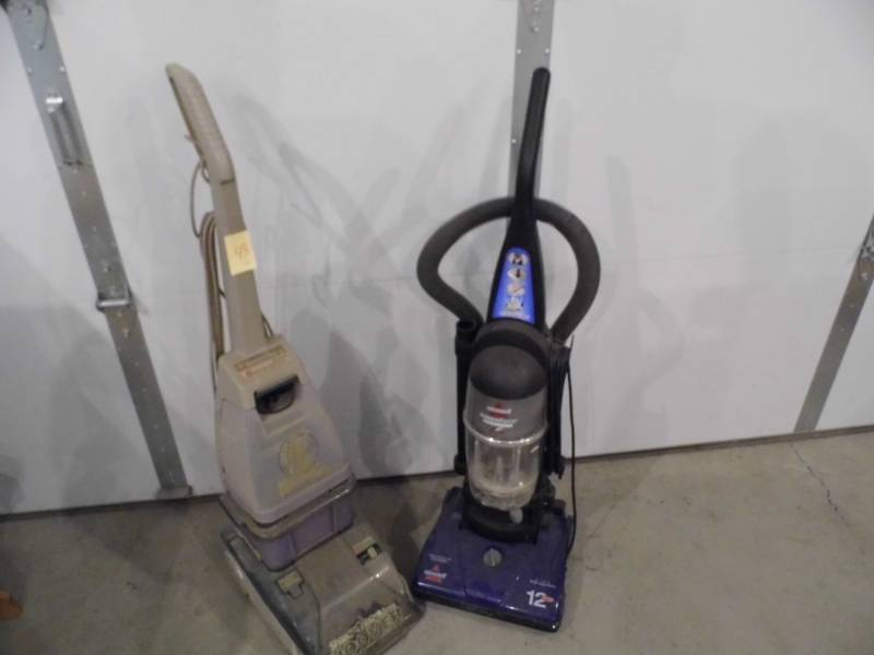 lot 43 image: Vacuum - Rug Cleaner