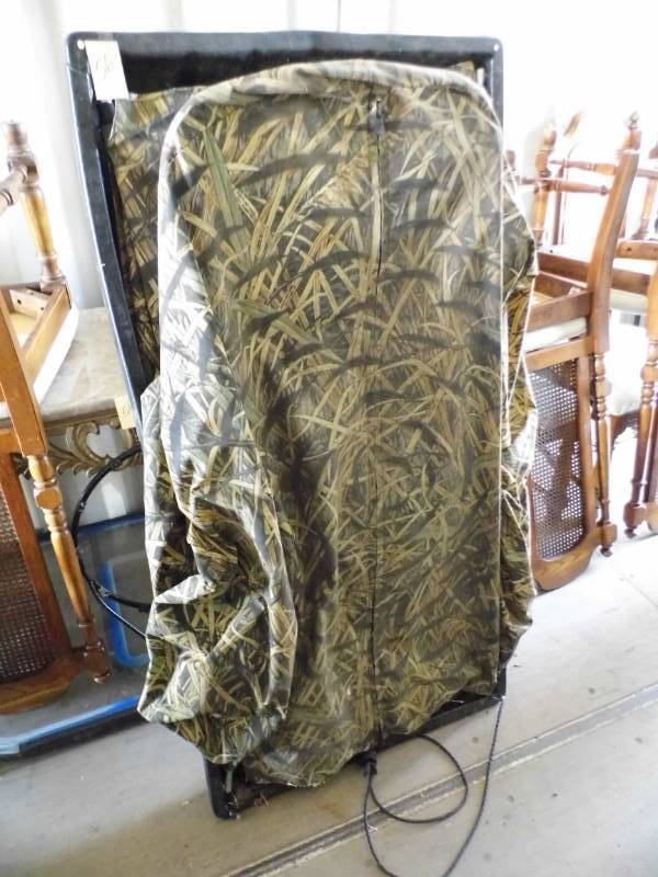 lot 56 image: Single Blind on Sled