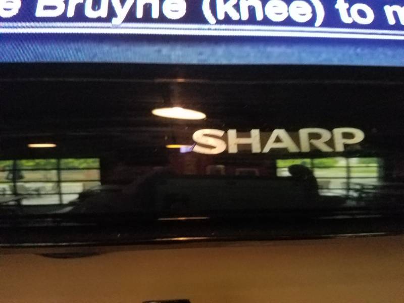 lot 9 image: Sharp 60 TV