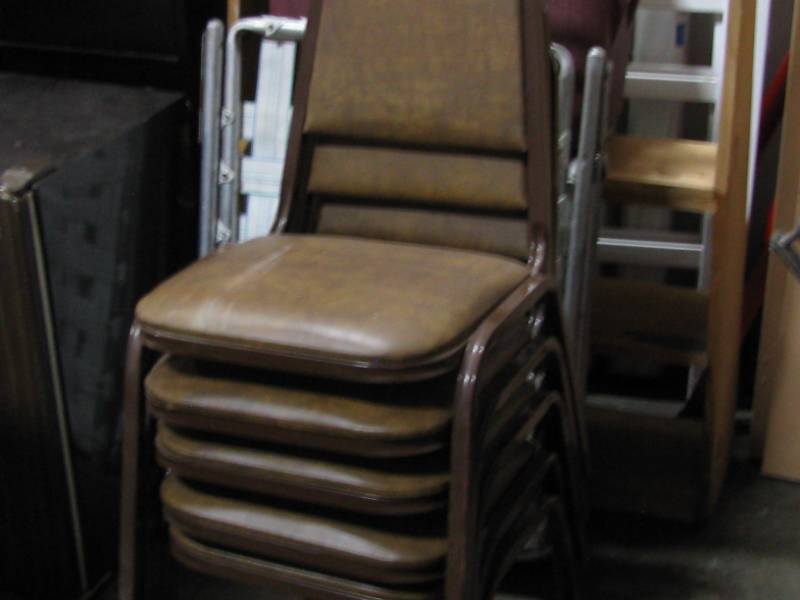 lot 15 image: Chairs