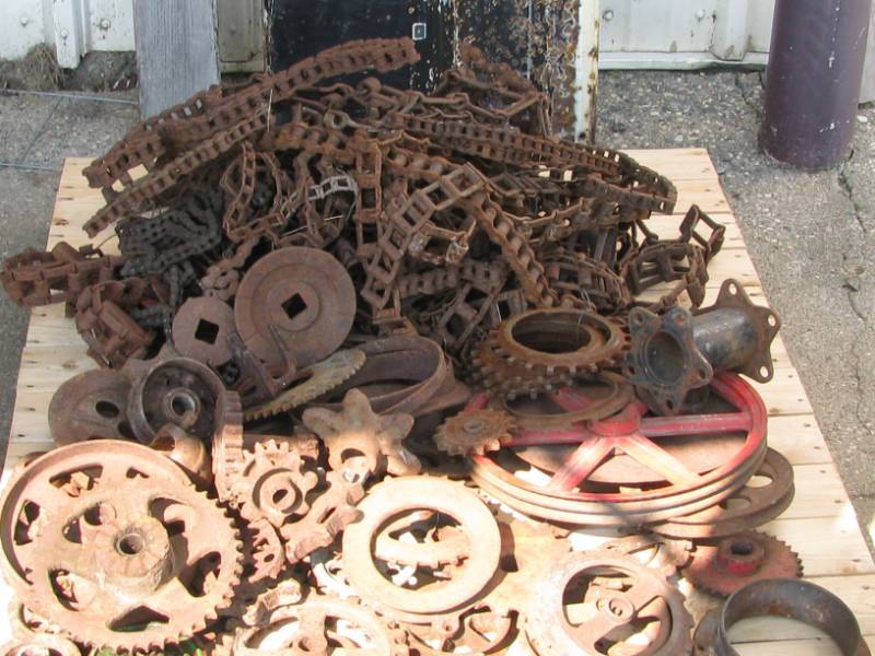 lot 39 image: Barn Find