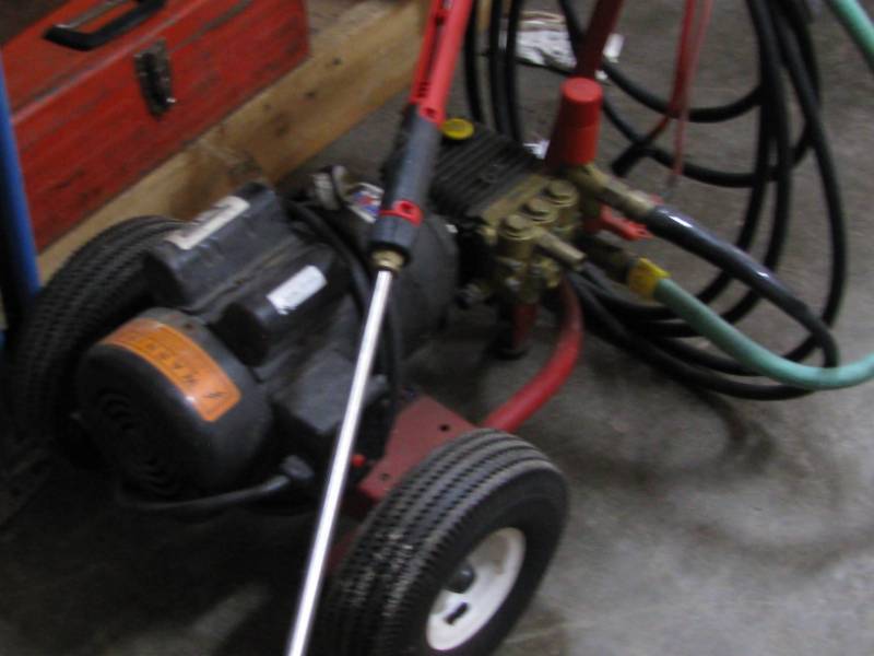 lot 45 image: Electric Power Washer