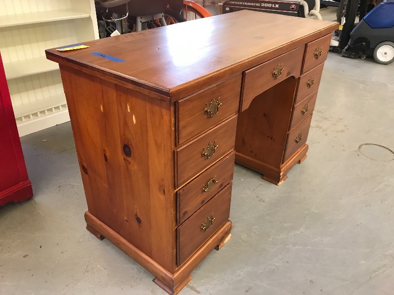 WOOD DESK