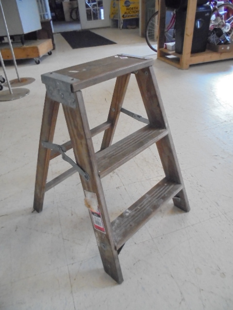 Step Ladder