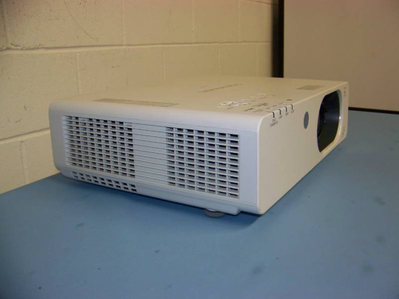 lot 16 image: Panasonic, PT-FW430U, LCD Projector with Remote Control, HDMI Input and HDMI Cable