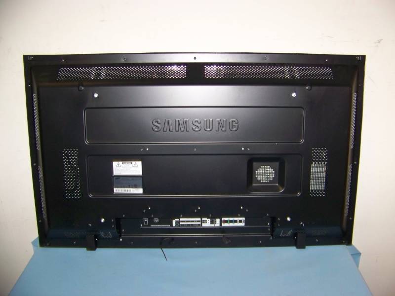 lot 6 image: 46, Samsung, SyncMaster, Full HD (1080p), LCD, Flat Panel Display  Monitor