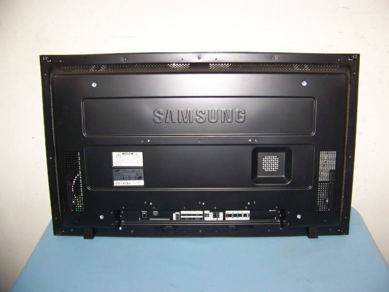 lot 5 image: 40, Samsung, SyncMaster, Full HD (1080p), LCD, Flat Panel Display  Monitor