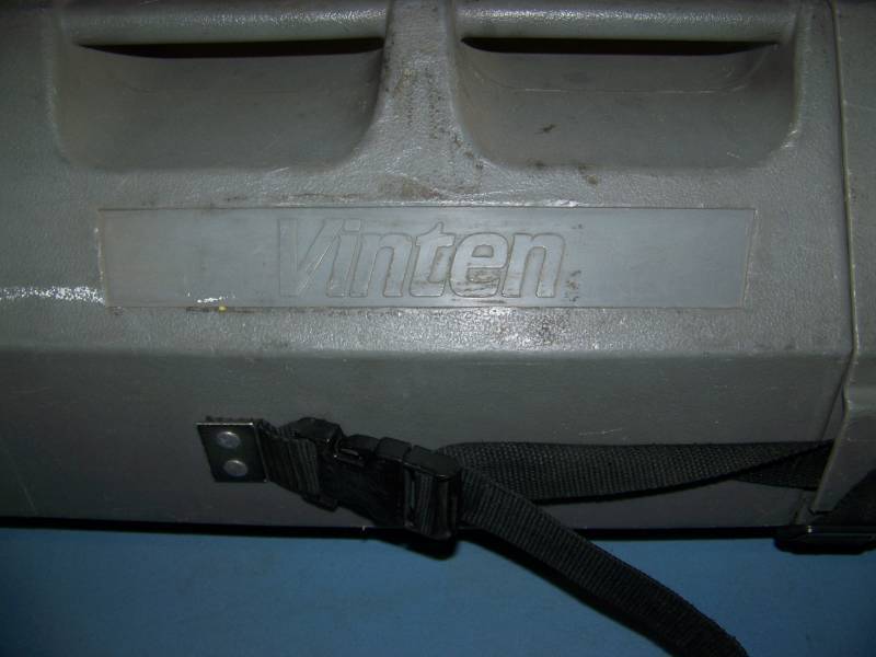 lot 109 image: Vinten, Hard Plastic, Tube-Style Case