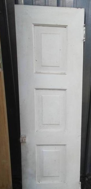 lot 31 image: 3 panel cabinet door, 49.5 h x 14 78.