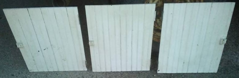 lot 49 image: 3 Hinged 1920s cabinet doors.