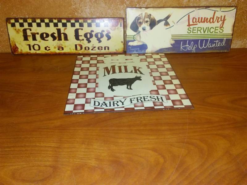 lot 70 image: 3 metal signs. Milk, eggs, laundry.