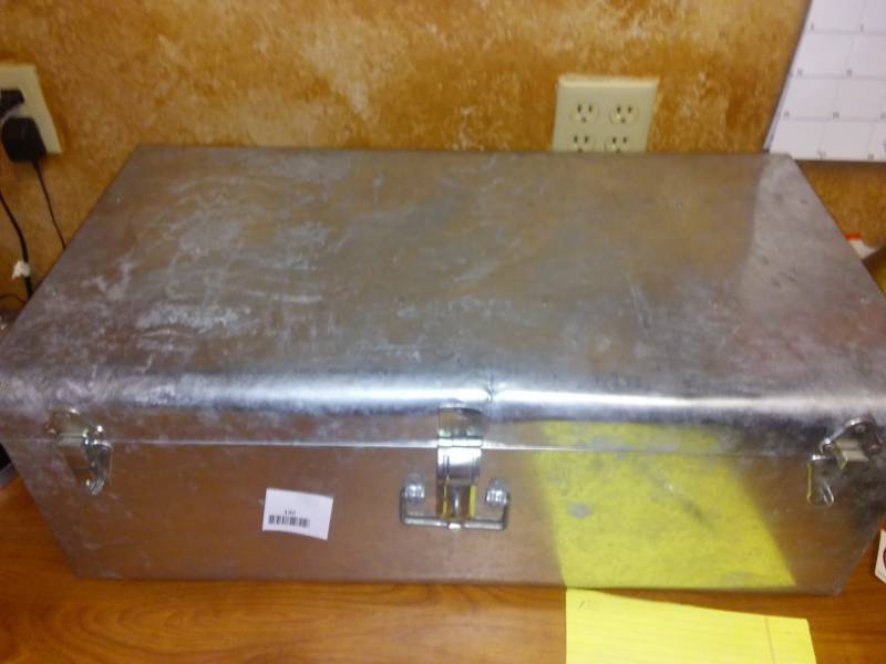 lot 132 image: Large Galvanized Box with contents, wood casters 8