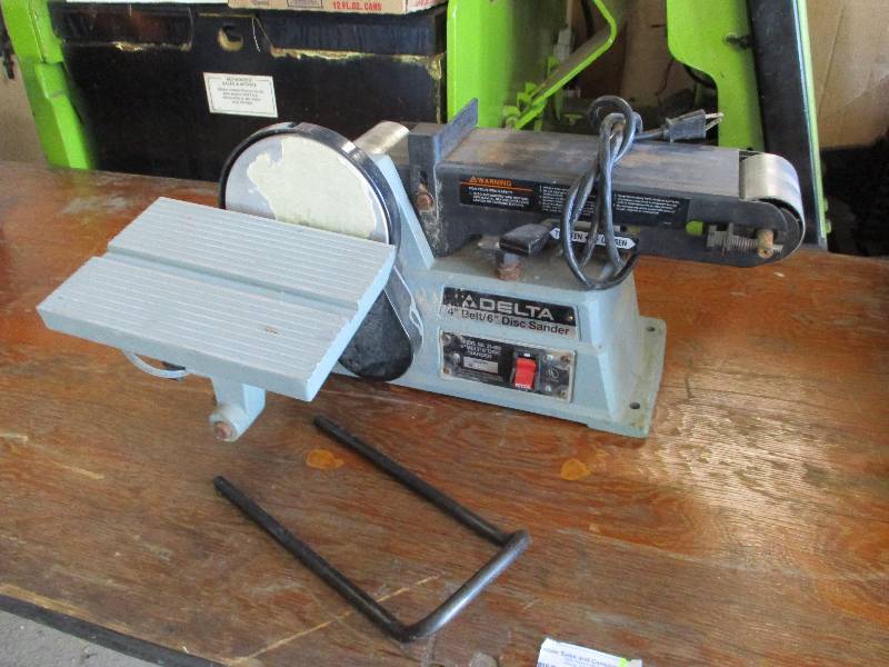 lot 6 image: Delta Dual Sander