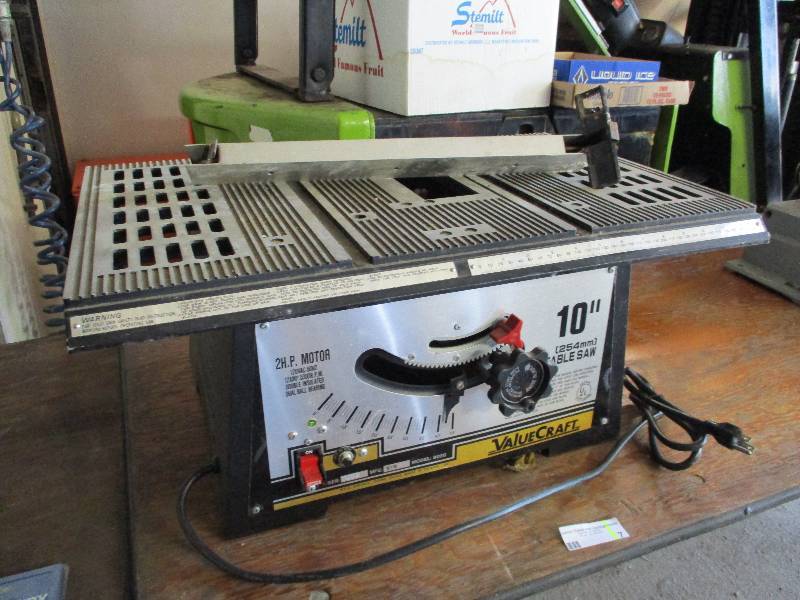 lot 7 image: Valu Craft Table Saw