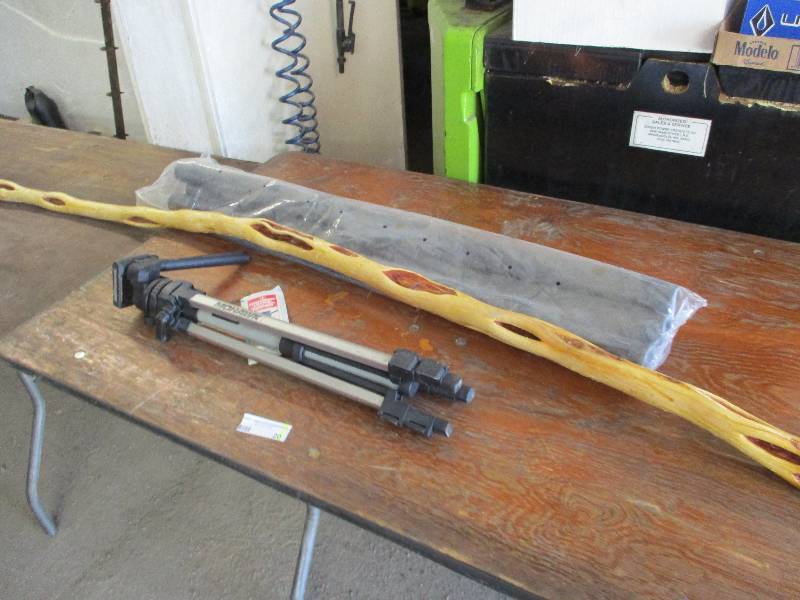 lot 20 image: Tripod Walking Stick Pipe Insulation