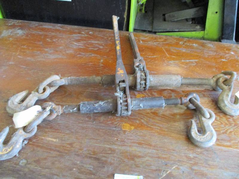 lot 55 image: Chain Binders