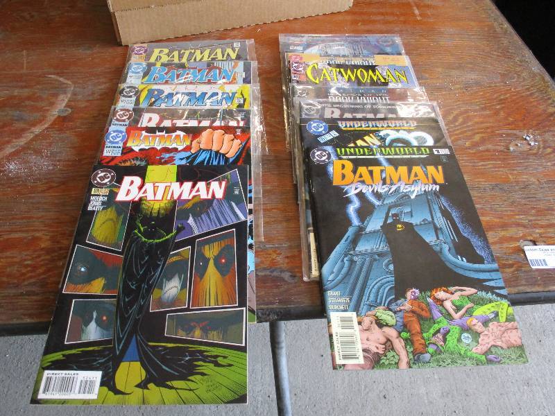 lot 98 image: Comics