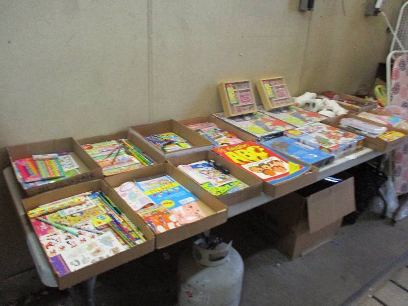 lot 124 image: Crafts