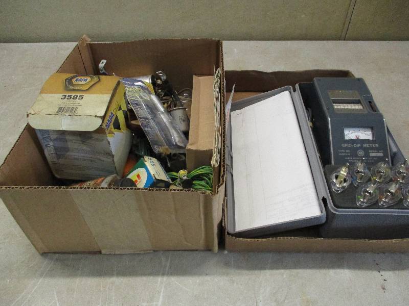 lot 147 image: Grid-Dip Meter and parts