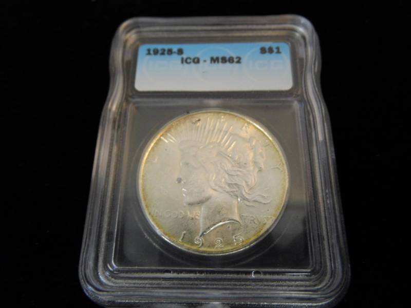 Peace Dollar Coin - 1925 S