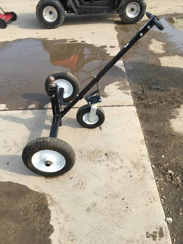 lot 107 image: Ultra Tow Extreme Duty Adjustable Trailer