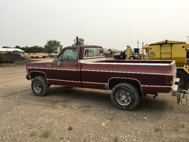 lot 89 image: 1977 Chevrolet Silverado K20 4x4