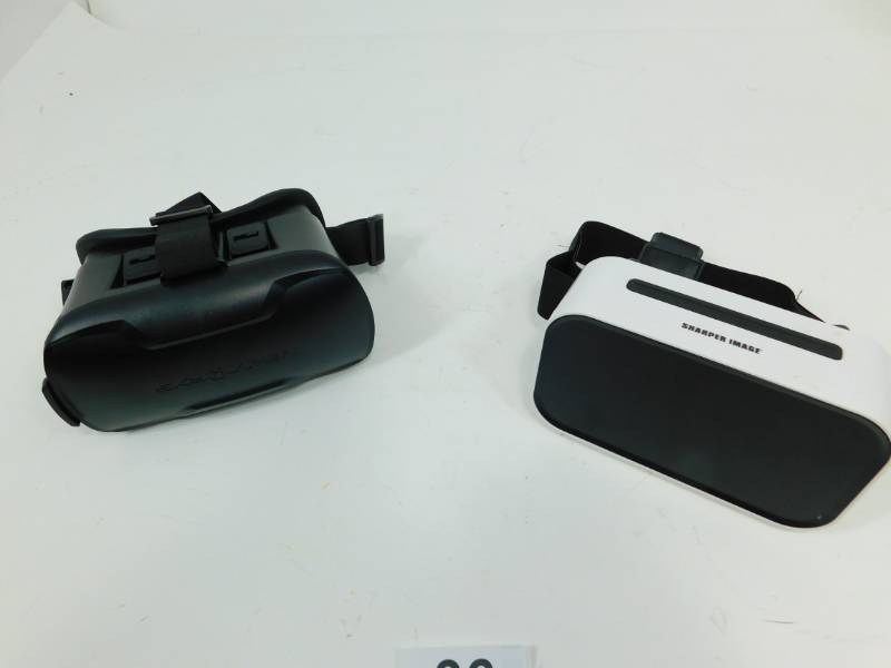 lot 36 image: 2 Virtual Reality Headsets